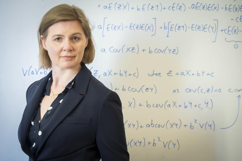 Portrait Photograph of Professor Jennifer Castle