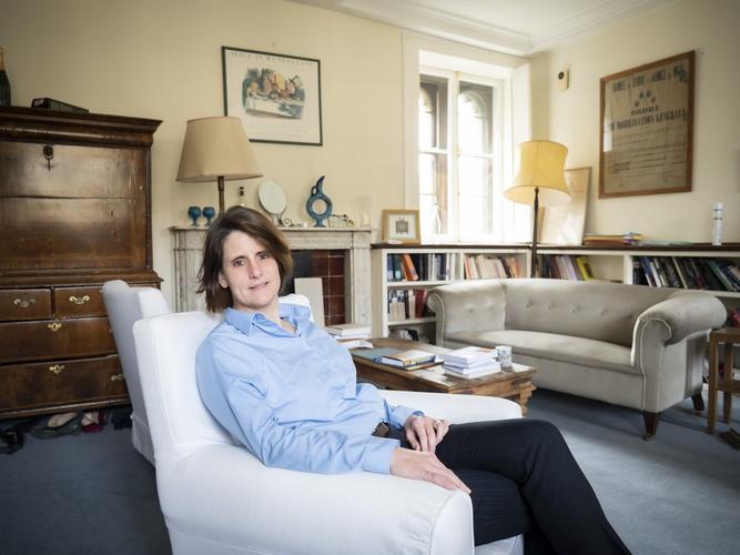 Portrait photo of Cecile Fabre