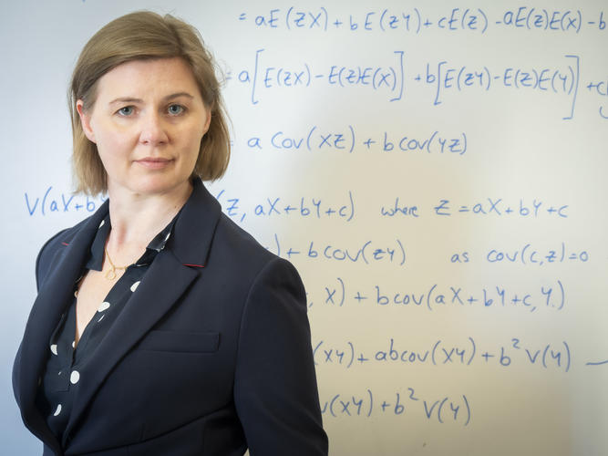 Portrait Photograph of Professor Jennifer Castle